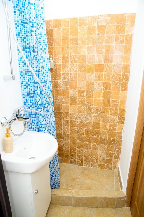 Hotel Bistro Centru Vechi Krajowa Zewnętrze zdjęcie